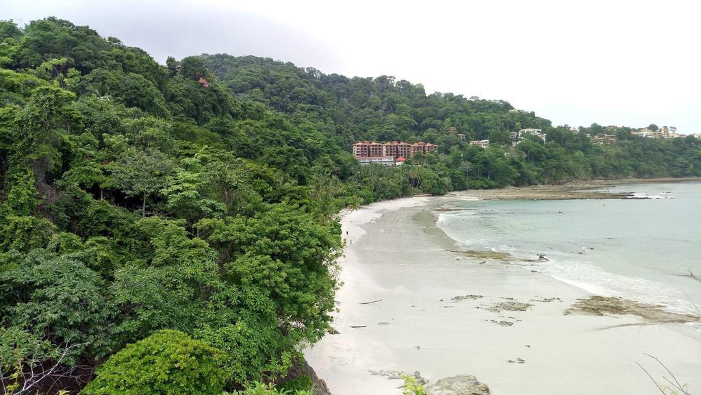 Punta Leona Beach Condos Jacó Kültér fotó